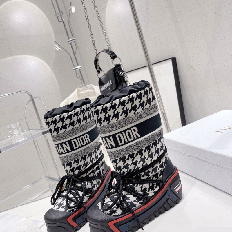 ch**an D*or boots